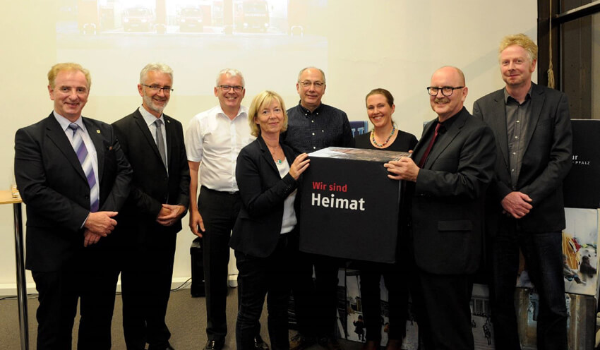 Mehrere Menschen bei der Veranstaltung im Zentrum Baukultur Rheinland-Pfalz in Mainz